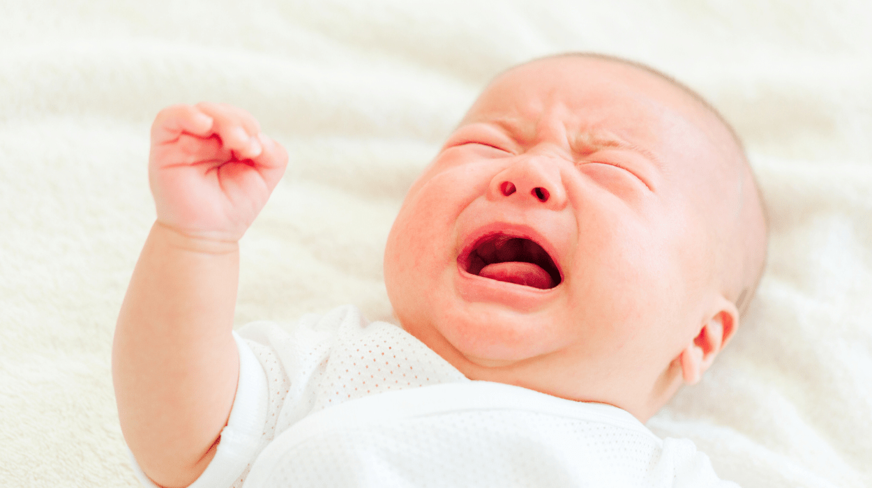 Is Your Teething Baby Having Trouble Sleeping? - innobaby