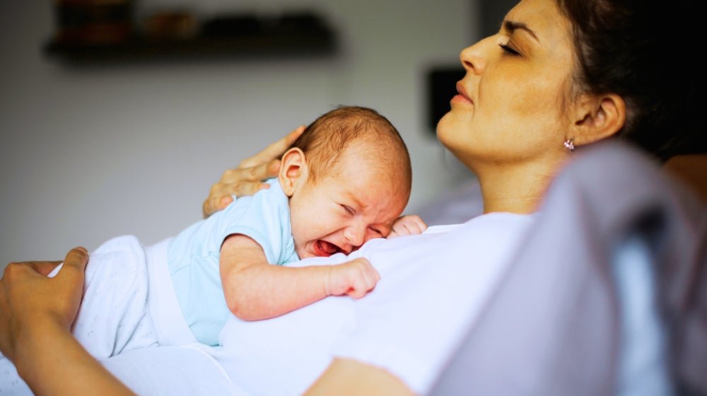 What to Do If Your Newborn Won't Latch - innobaby