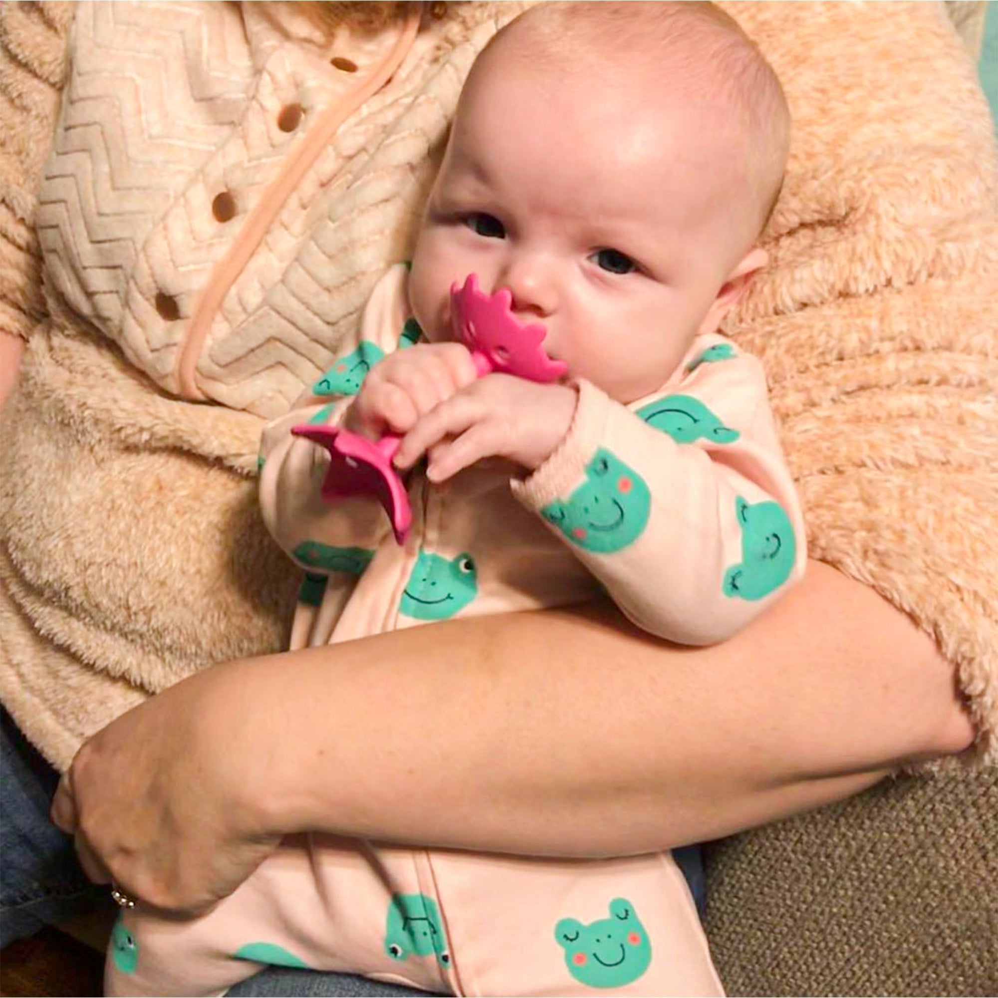 Teething Starter Set (Includes Star Teether, Mini Fish, Organic Cotton Bib) - innobaby