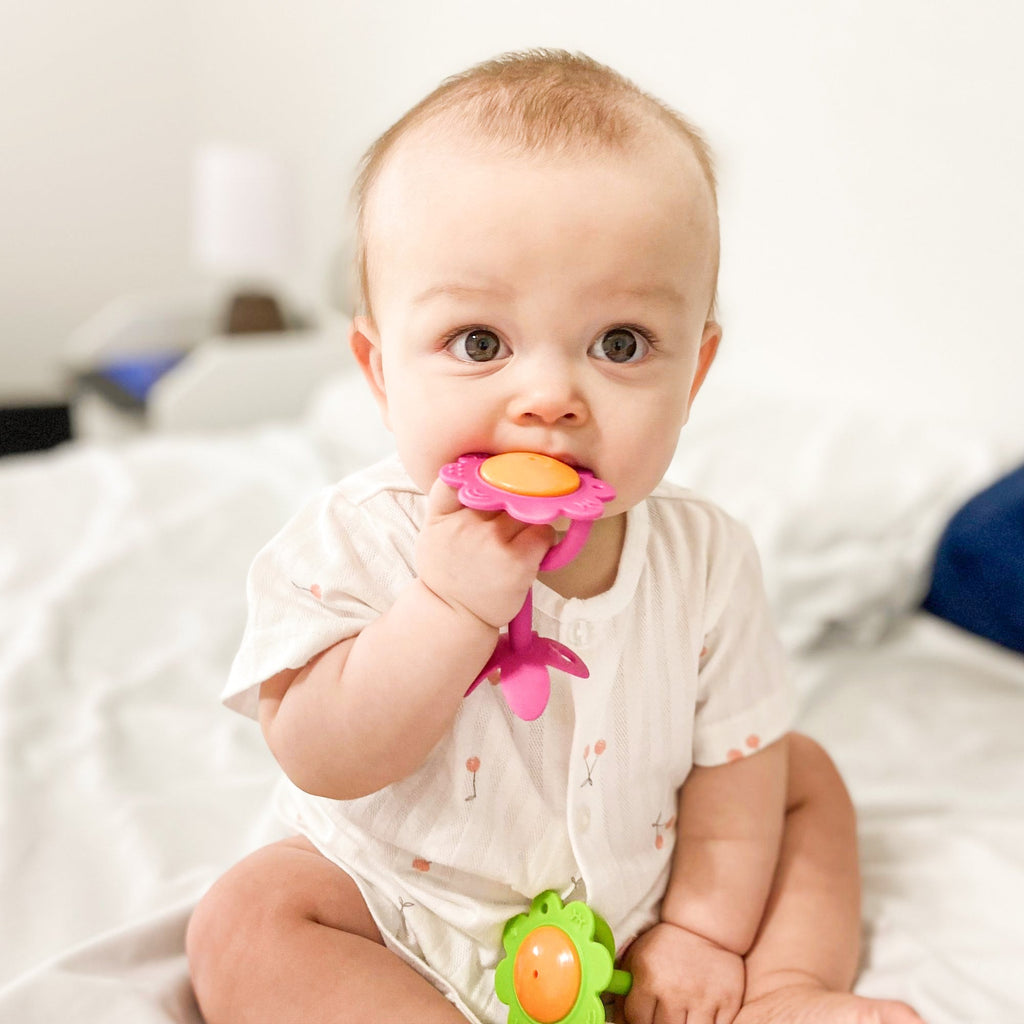 EZ Grip Flower Rattle Teether / Oral Sensory Developmental Toy - innobaby