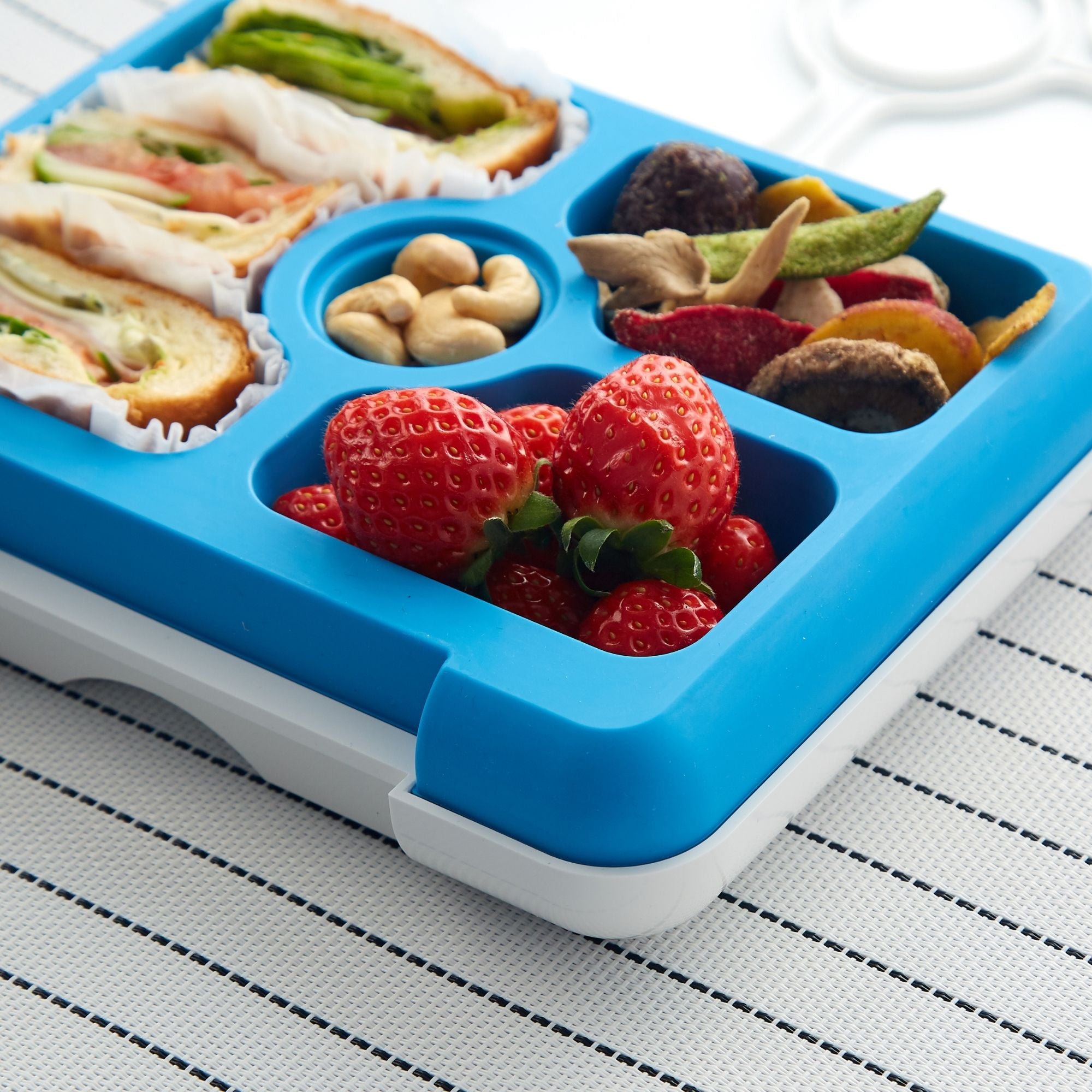 Flex&Lock Flexbox Kids Platinum Silicone Food Tray Lunch Box Set with Accessories - Leak Proof, Clean Lid Design, Microwavable, Dishwasher Safe